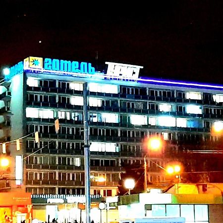 חארקיב Tourist Hotel מראה חיצוני תמונה