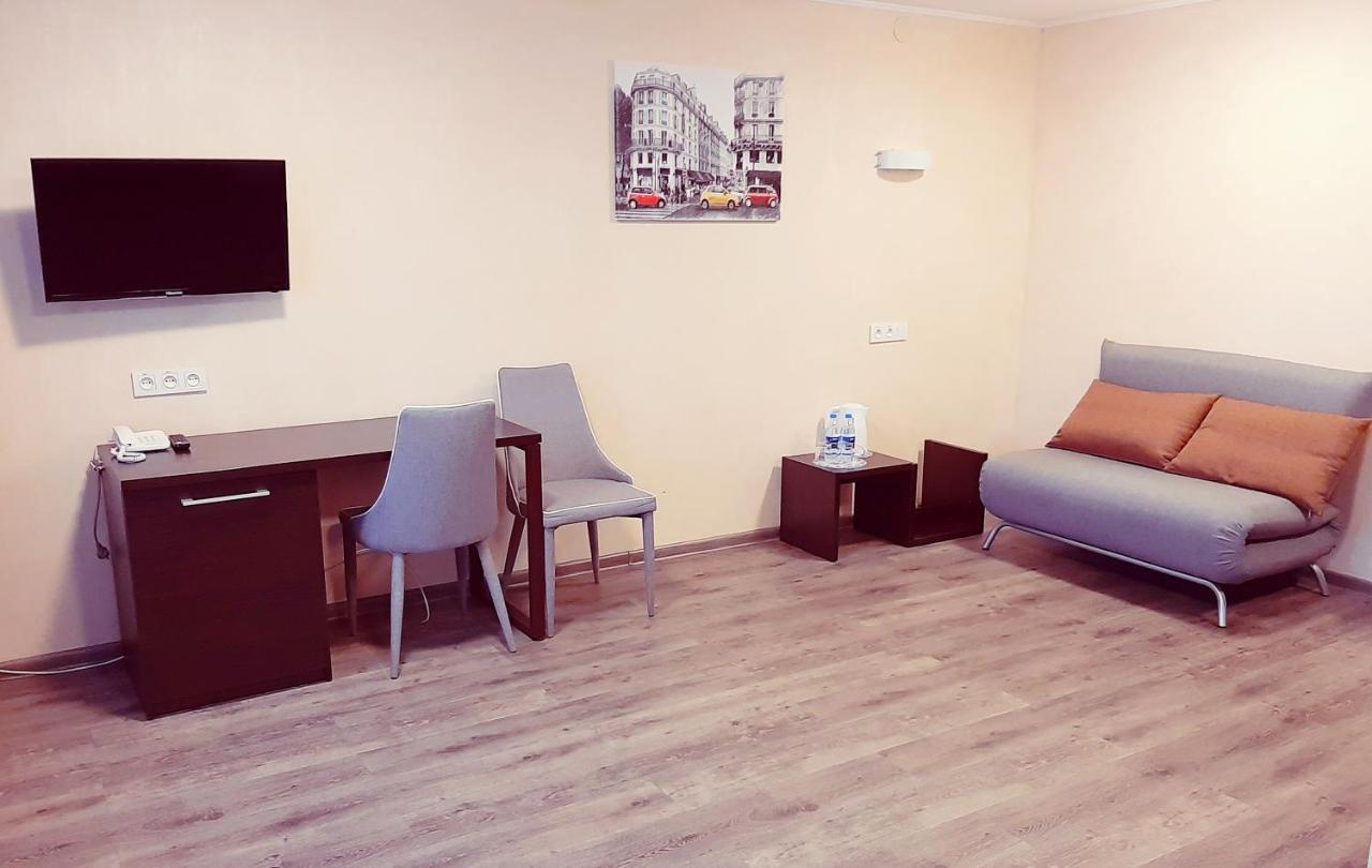 חארקיב Tourist Hotel מראה חיצוני תמונה